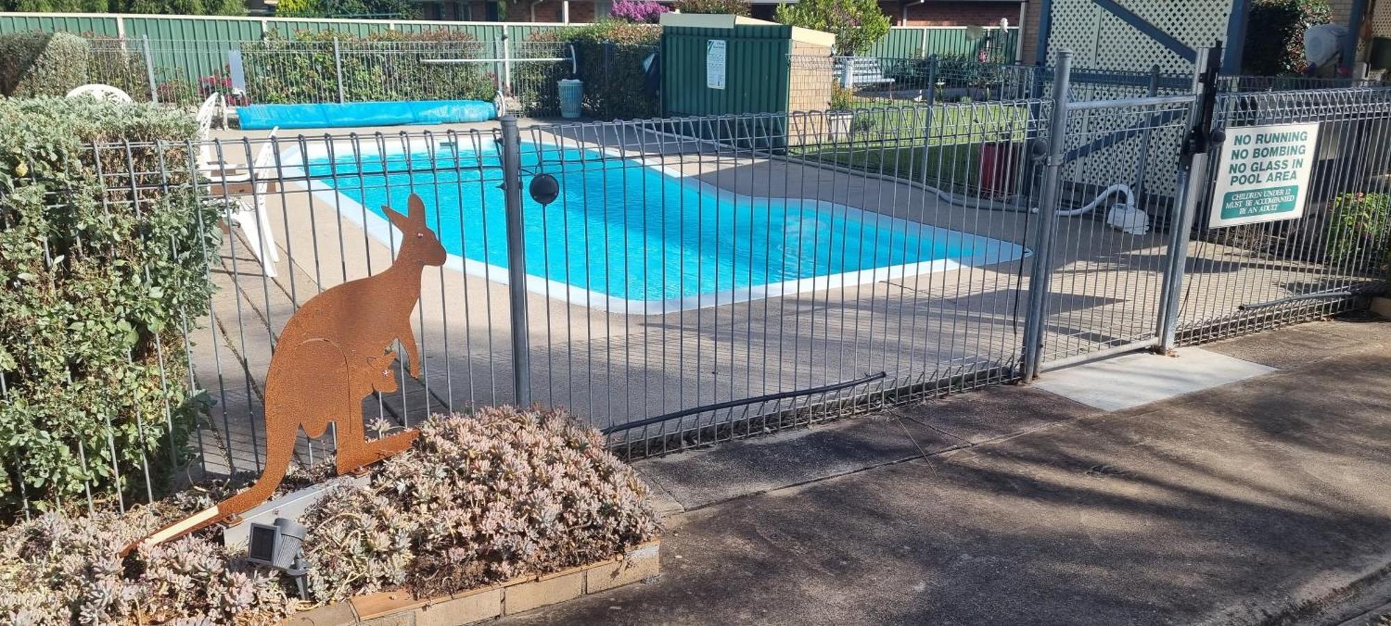 Lone Pine Motel Corowa Buitenkant foto