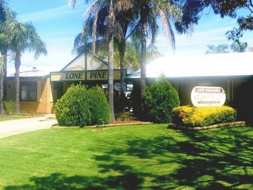 Lone Pine Motel Corowa Buitenkant foto