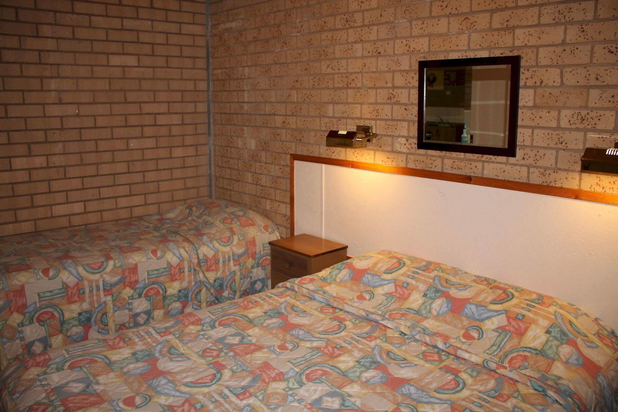 Lone Pine Motel Corowa Buitenkant foto